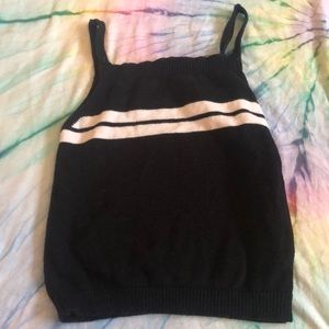 5 PIECES OF SUMMER BRANDY MELVILLE CLOTHING: